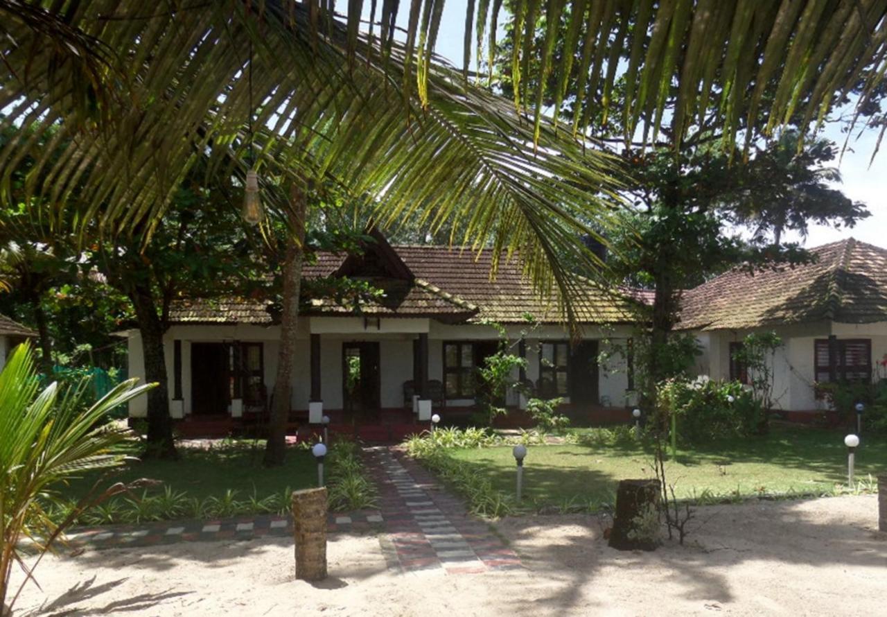 Marari Sealap Beach Villas Mararikulam Exterior photo