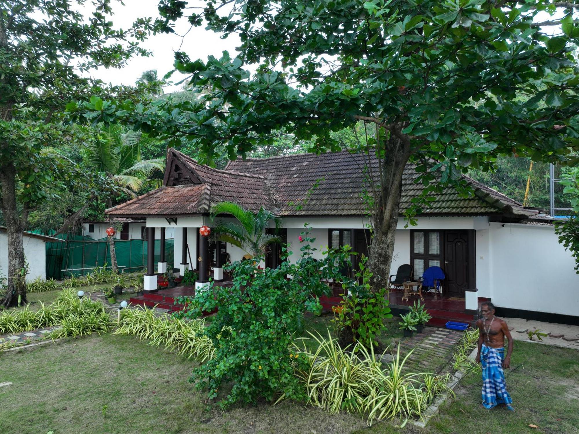 Marari Sealap Beach Villas Mararikulam Exterior photo
