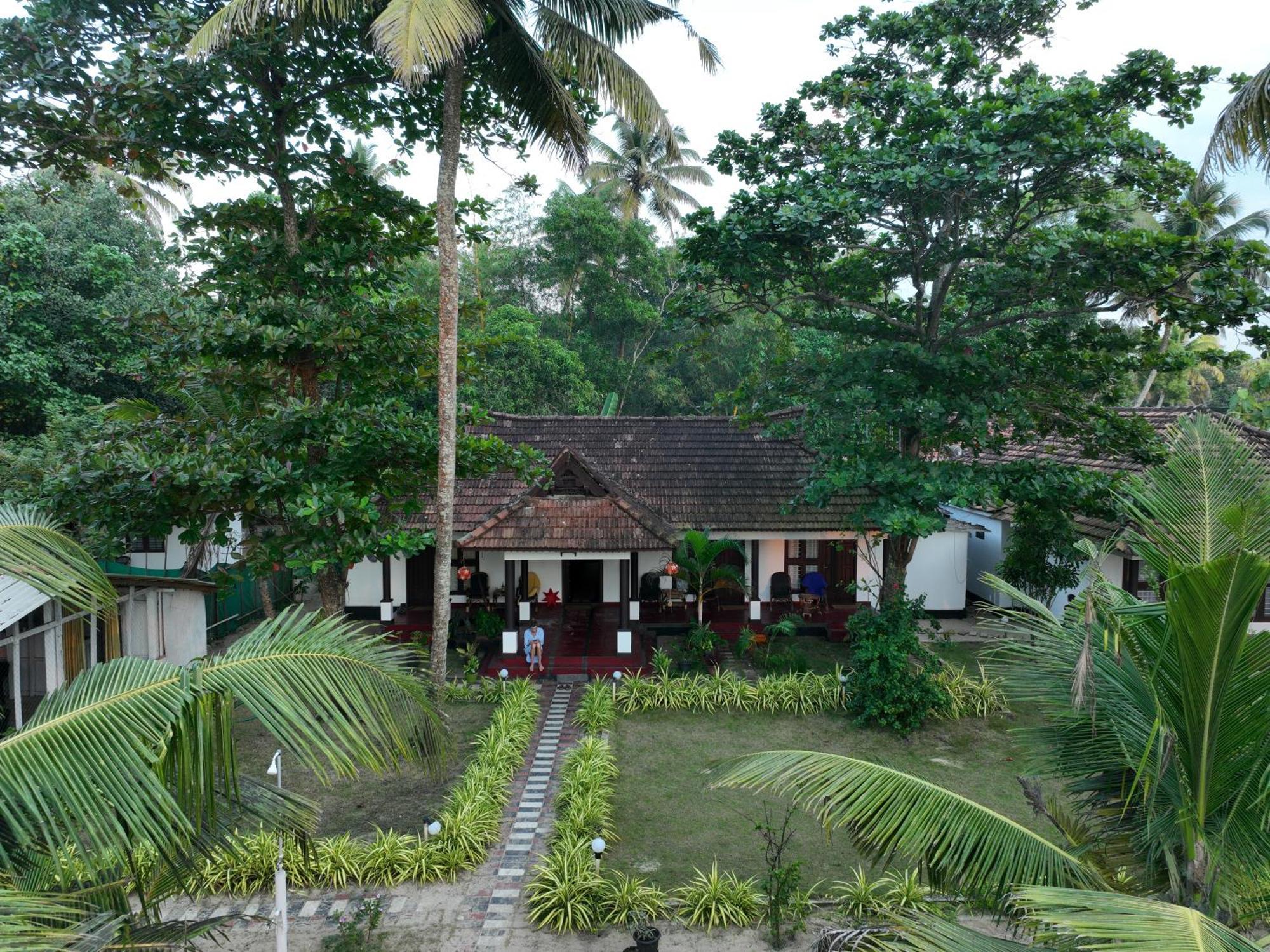 Marari Sealap Beach Villas Mararikulam Exterior photo